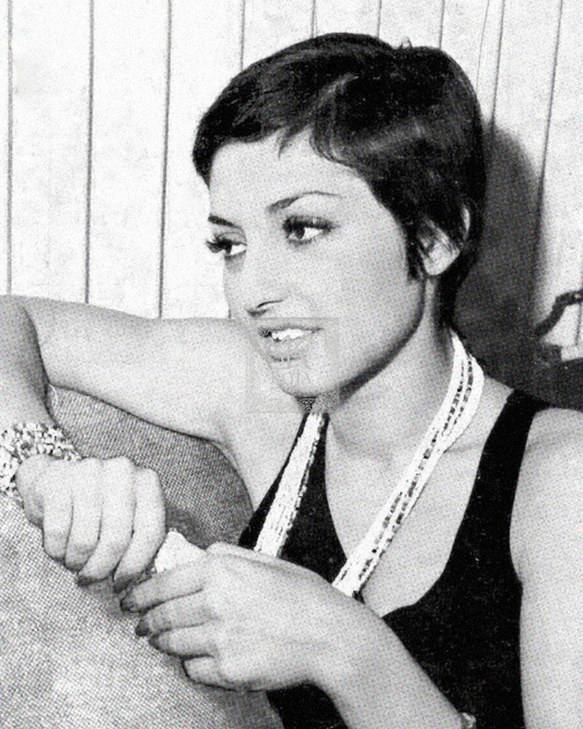 The Timeless Print Collection — گوگوش: آواز زندگی "Googoosh: Avaz-e Zendegi"